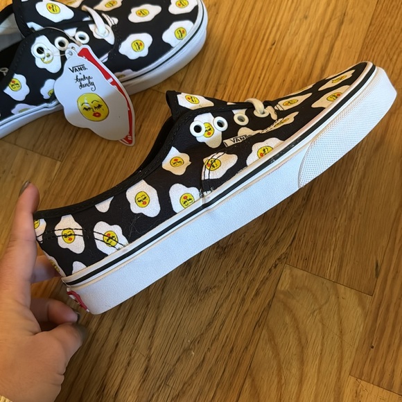 Brand New Authentic Vans-Fried Egg design by Kendra Dandy - Picture 3 of 4